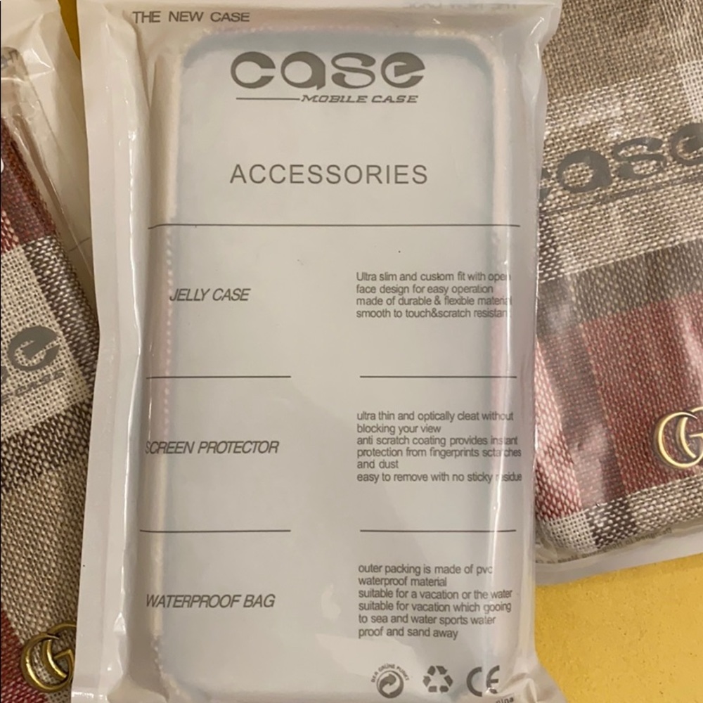 Phone accessories - Picture 2 of 2